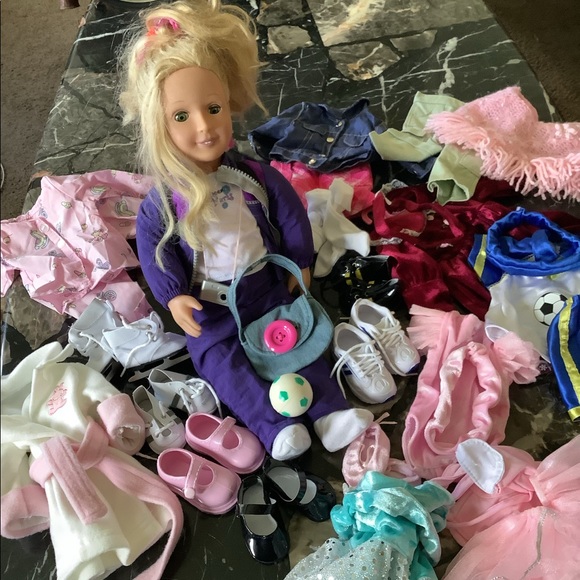 Creaaacademy Painted Lady Dollhouse Kit Pink Barnyard Friends